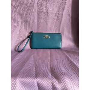 Coach Teal Leather Wristlet 7.5 in X 4 in Purple Inside